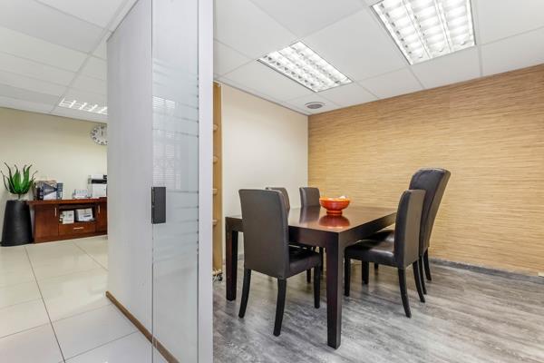58  m² Office Space