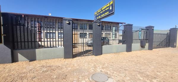 210  m² Retail Space