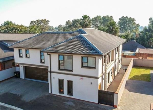 5 Bedroom House