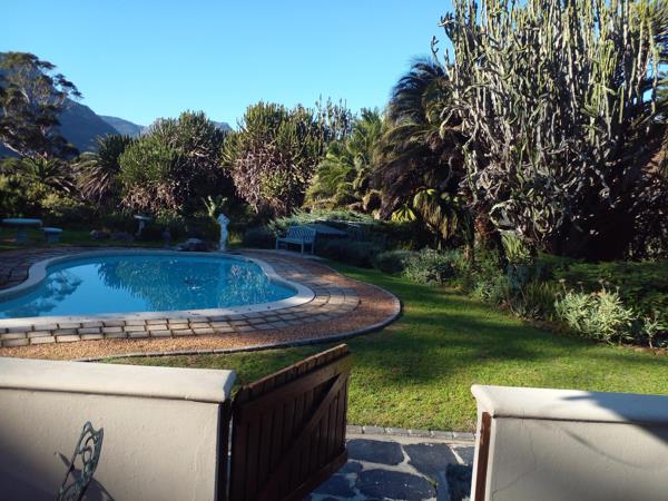 2 Bedroom Garden Cottage