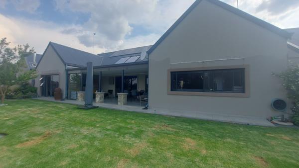 4 Bedroom Townhouse
