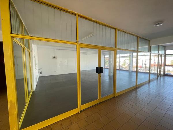 80  m² Retail Space