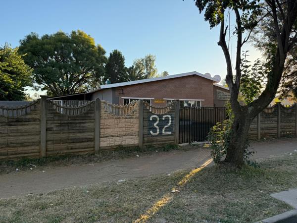 370  m² Commercial space