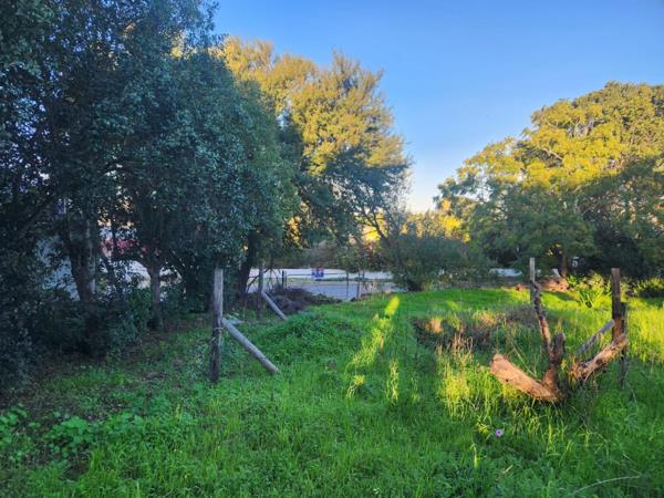 630 m² Land