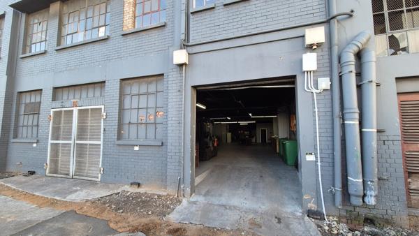 440  m² Industrial space