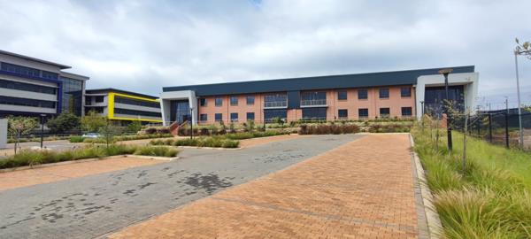 2 230  m² Industrial space