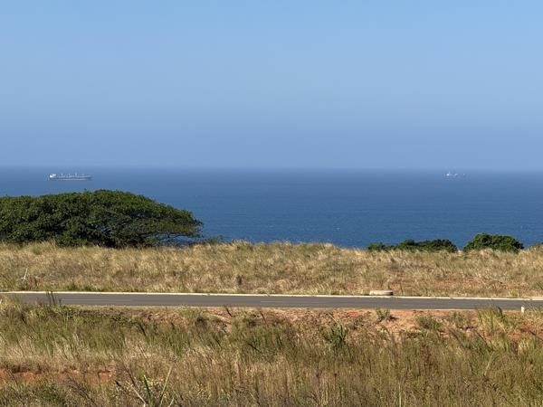 1 700 m² Land