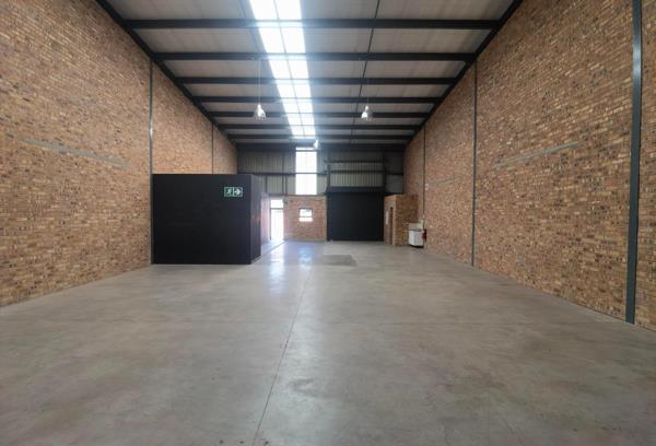 242  m² Industrial space