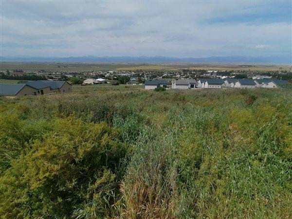 483 m² Land