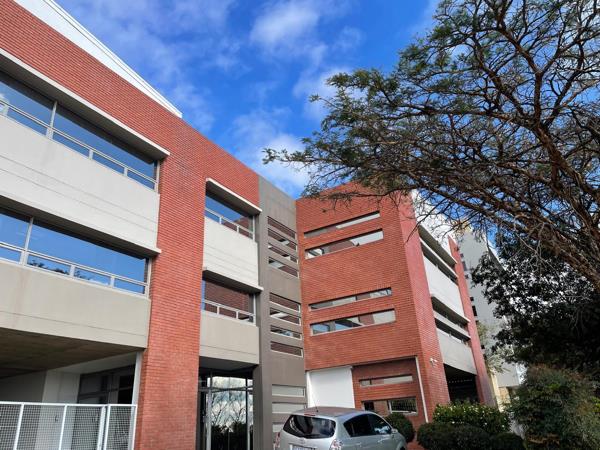137 m² Commercial space