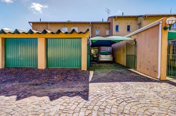 3 Bedroom Townhouse
