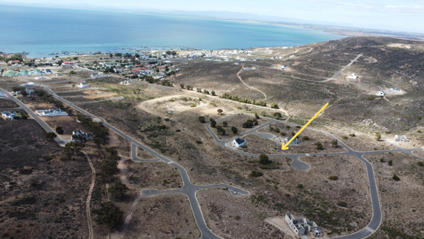400 m² Land