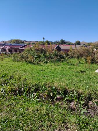 1 053 m² Land