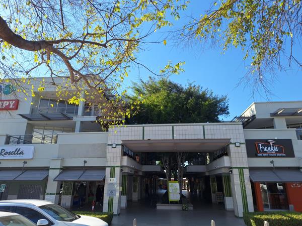 221  m² Commercial space