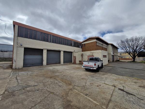 1 563 m² Industrial space