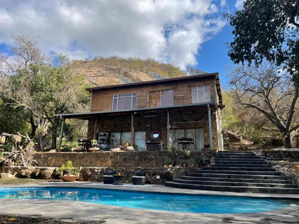 12.3 ha Smallholding