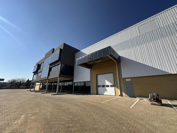 1 598.3  m² Industrial space