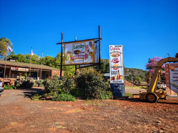 900 m² Commercial space