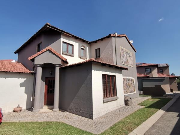 4 Bedroom Townhouse