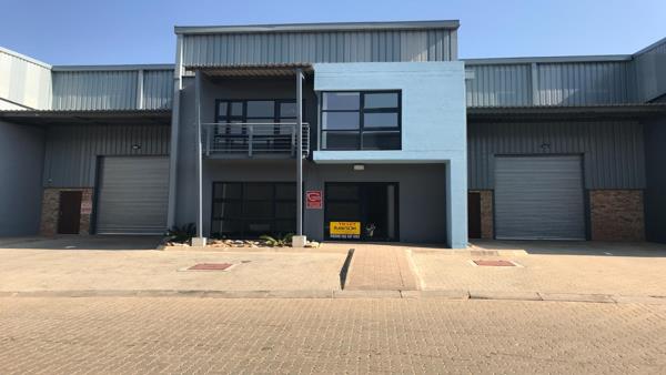 453  m² Industrial space