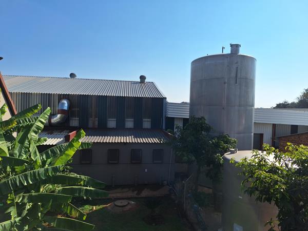 4 000 m² Commercial space