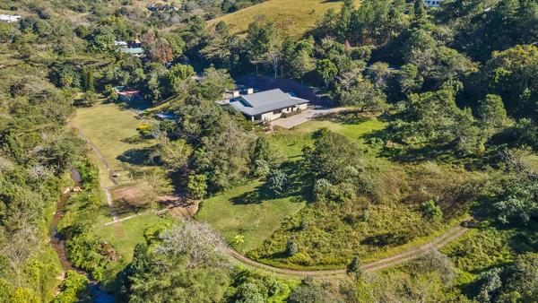 2 052  m² Commercial space