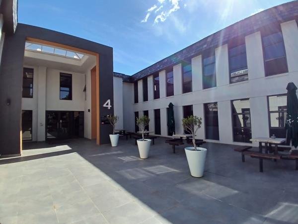 40  m² Commercial space