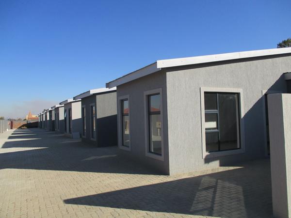 2 Bedroom Simplex