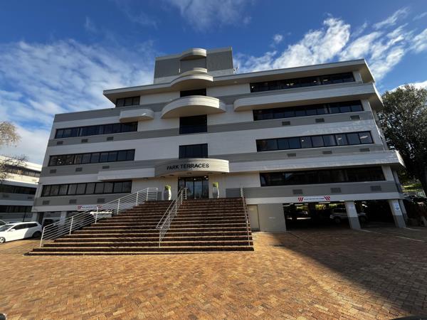 124  m² Commercial space