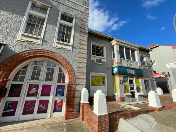 290  m² Commercial space