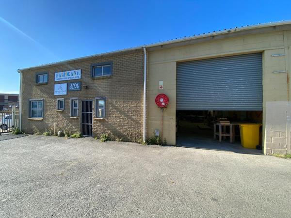 240  m² Industrial space