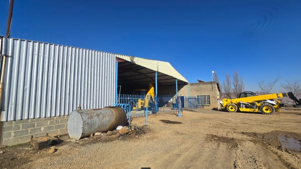 Commercial space