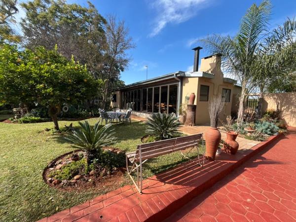 26.8 ha Smallholding