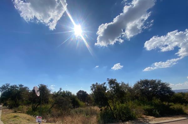 5 000 m² Land