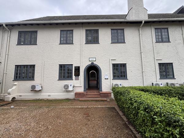 97  m² Commercial space