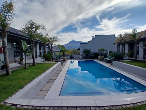 741 m² Commercial space