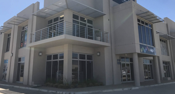 514  m² Commercial space