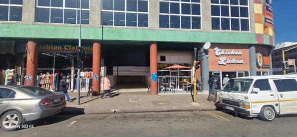 67  m² Retail Space