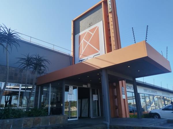 1 290.6  m² Commercial space