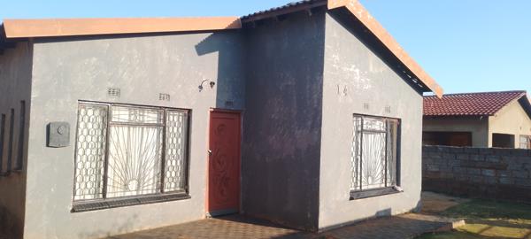 2 Bedroom House