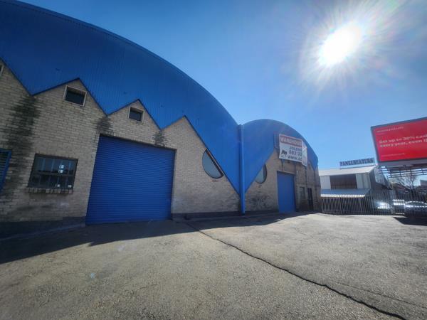 252  m² Commercial space