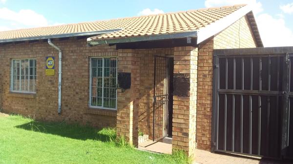 2 Bedroom House