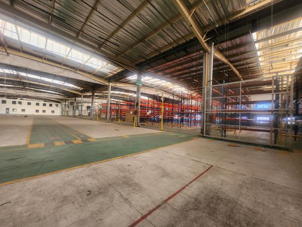 11 924 m² Industrial space