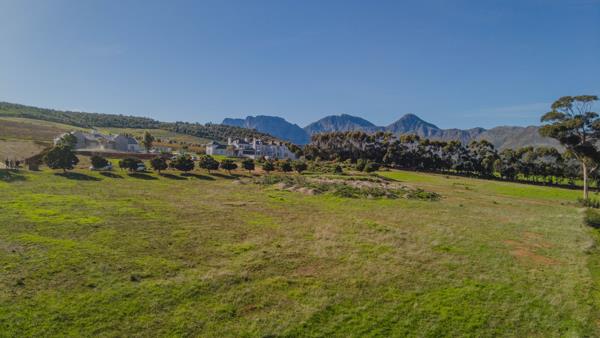 7 237 m² Land