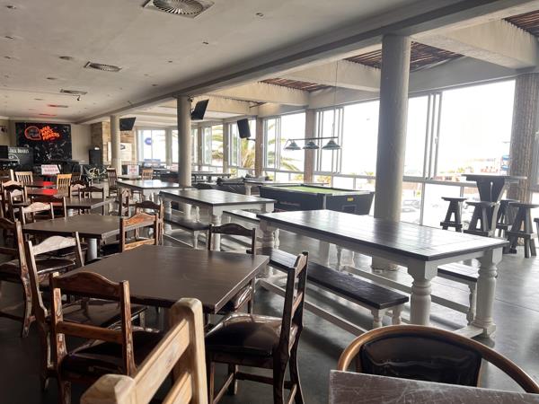 400  m² Commercial space