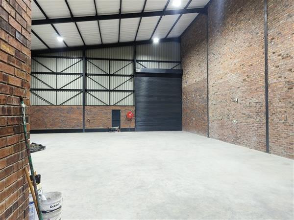 550  m² Commercial space