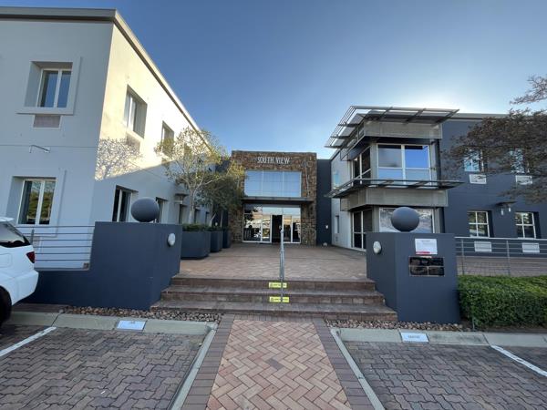 1 013  m² Commercial space