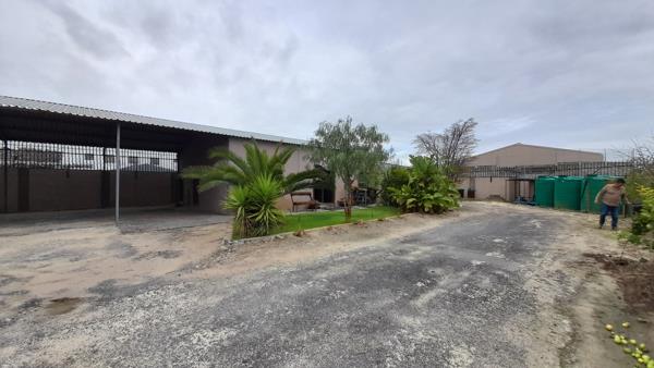 1 000  m² Industrial space