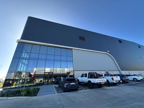 3 851  m² Industrial space