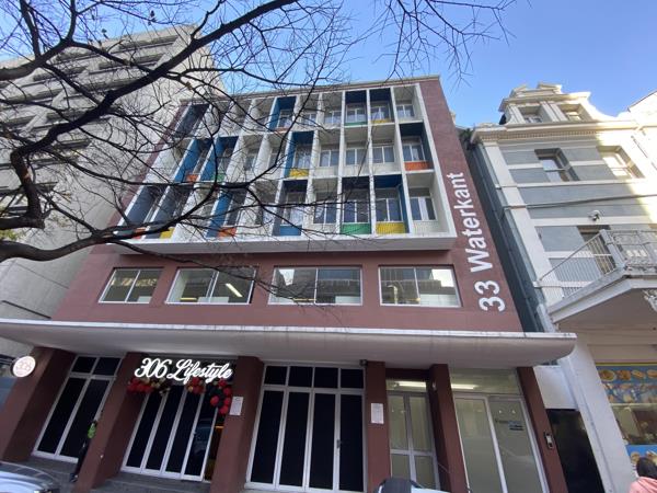 372  m² Commercial space